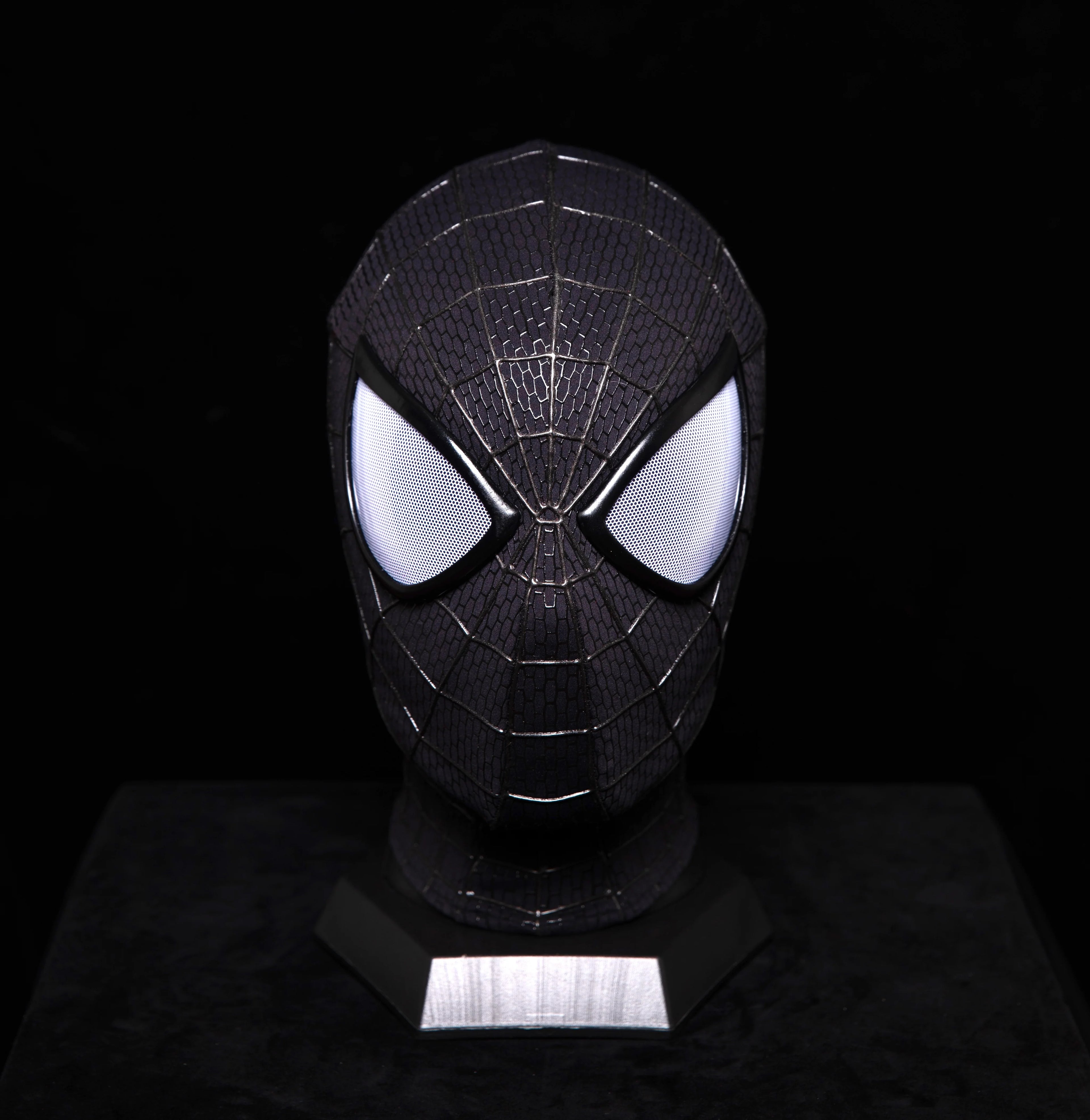 The V4 Symbiote TASM2 with Full head shell and Lenses Wearable Movie Prop Replica (Adult)